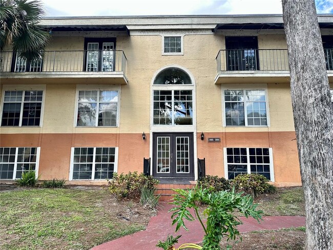 property at 3993 Versailles Dr