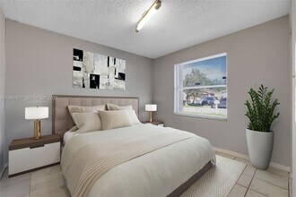 20932 SW 118th Ave in Miami, FL - Building Photo - Building Photo