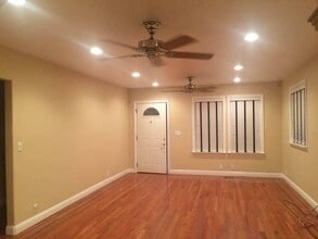 3906 Altamont Ave in Oakland, CA - Building Photo - Building Photo