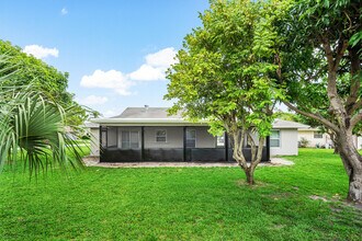 6098 Winding Brooke Way in Delray Beach, FL - Foto de edificio - Building Photo