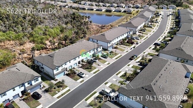 5621 Tripoli Dr in Palmetto, FL - Building Photo - Building Photo