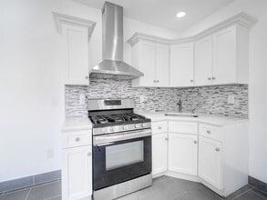 7021 Durham Ave in North Bergen, NJ - Building Photo - Building Photo