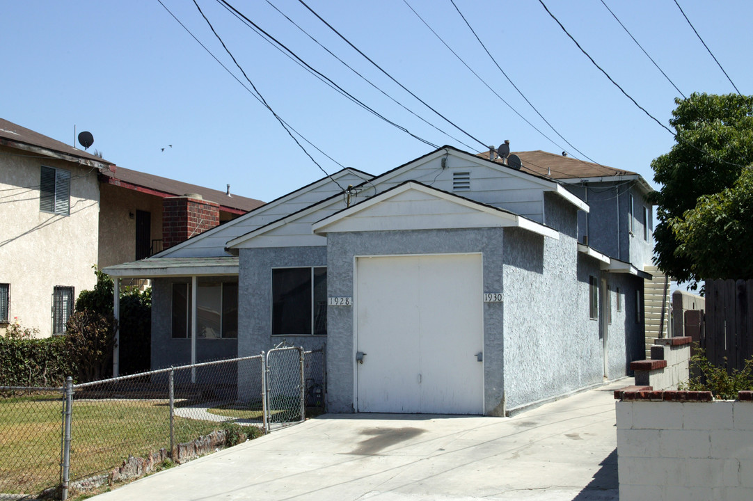 1928-1930 W 145th St in Gardena, CA - Foto de edificio