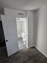 503 N Orange St in Timmonsville, SC - Building Photo - Building Photo