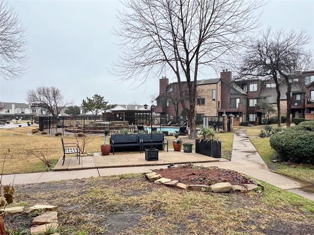1700 Baird Farm Cir in Arlington, TX - Building Photo - Building Photo