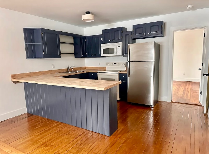 1784 NY-9J in Stuyvesant, NY - Building Photo