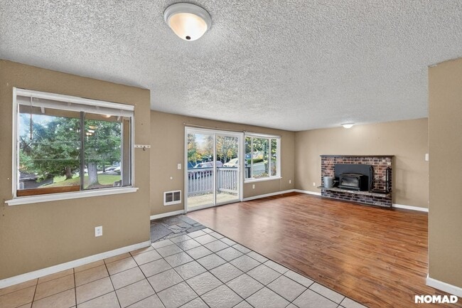 1106 Walnut St in Bremerton, WA - Building Photo - Building Photo