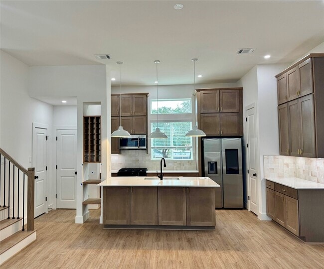 property at 2121 Hoskins Dr