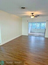 880 SW 49th Terrace in Margate, FL - Building Photo - Building Photo