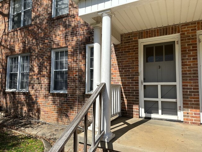 410 E Carolina St in Tallahassee, FL - Building Photo - Building Photo