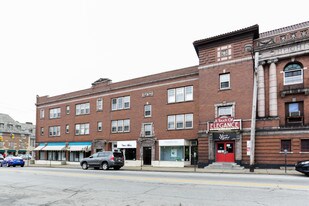 3096-3108 Mayfield Rd in Cleveland Heights, OH - Building Photo