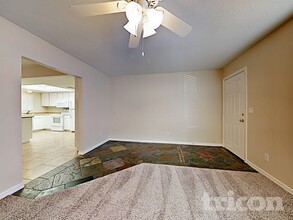 1113 W Runion Dr in Phoenix, AZ - Building Photo - Building Photo