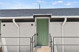 316 W 7th St in Mount Pleasant, TX - Building Photo - Building Photo