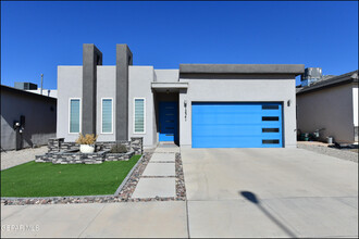 12341 Desert Vista Ave in El Paso, TX - Building Photo - Building Photo