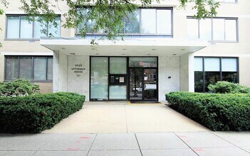 2030 F St NW in Washington, DC - Foto de edificio - Building Photo