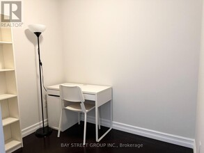 11-3911 Brunel Ct in Toronto, ON - Building Photo - Building Photo