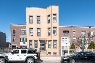 99 Macdougal St in Brooklyn, NY - Building Photo - Building Photo