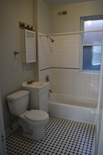 1606 W Nelson St, Unit 2 in Chicago, IL - Building Photo - Building Photo