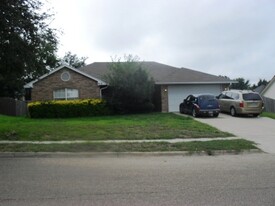 912 Risen Star Ln in Copperas Cove, TX - Building Photo