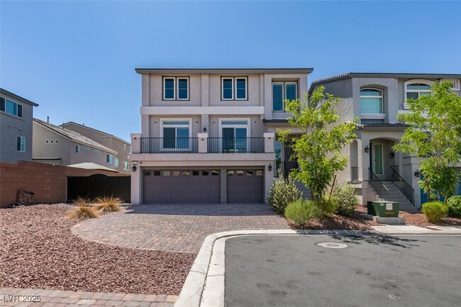 property at 10319 Santero Bay Ct