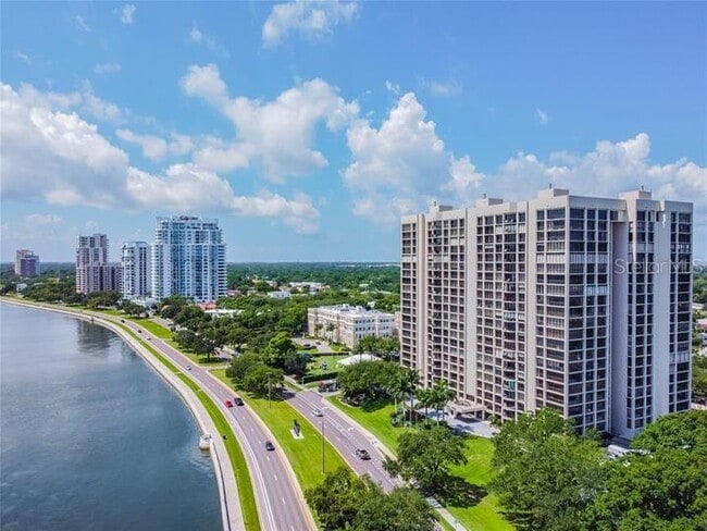 3301 Bayshore Blvd in Tampa, FL - Building Photo - Building Photo