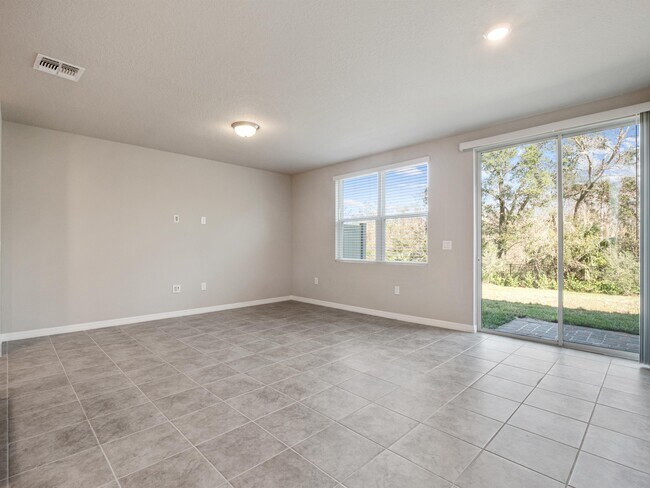 658 Legacy Lp in Davenport, FL - Building Photo - Building Photo