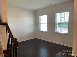 143 Wrangell Dr in Mooresville, NC - Building Photo - Building Photo