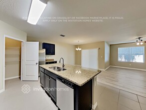 5473 Magdalene Wy in Zephyrhills, FL - Building Photo - Building Photo