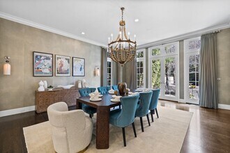 120 Cabot St in Brookline, MA - Building Photo - Building Photo