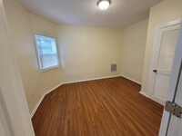 12 Standish St, Unit 1 in Boston, MA - Building Photo - Building Photo