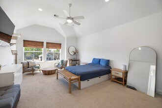 817 W 19th St in Houston, TX - Foto de edificio - Building Photo