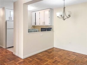 87 Glenbrook Rd in Stamford, CT - Building Photo - Building Photo