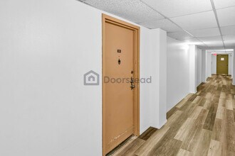 4172 Inverrary Dr, Unit 510 in Lauderhill, FL - Building Photo - Building Photo