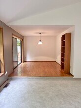 5040 Mill Pond Loop in Auburn, WA - Building Photo - Building Photo