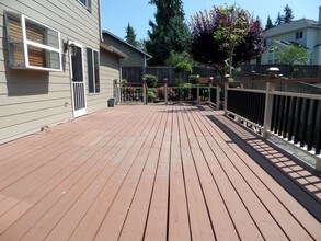 1917 S 374th St in Federal Way, WA - Building Photo - Building Photo