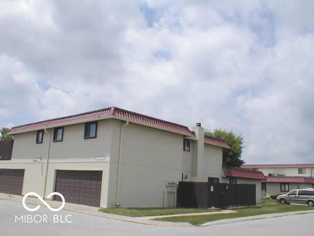 property at 2866 Punto Alto Ct