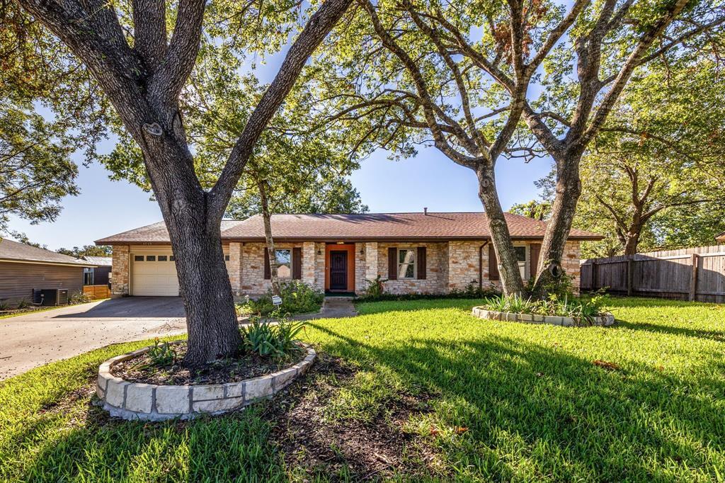 3703 Powder Horn Dr in Round Rock, TX - Building Photo