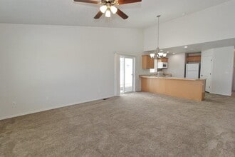 454 Old Maple Dr in Emmett, ID - Building Photo - Building Photo