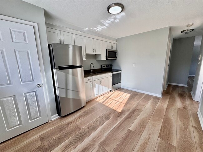 837 River St in Boston, MA - Building Photo - Building Photo