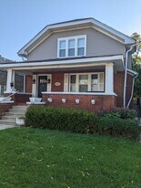 6013 12th Ave, Unit #2  3 Bedroom in Kenosha, WI - Building Photo