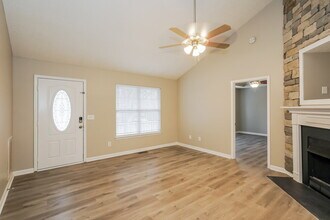 925 Pebble Beach Cir in Mount Juliet, TN - Building Photo - Building Photo