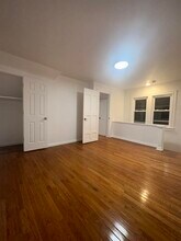 23 Valley Pl-Unit -3 in Edgewater, NJ - Foto de edificio - Building Photo