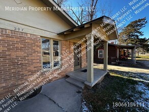 2207 18th St in Lubbock, TX - Building Photo - Building Photo