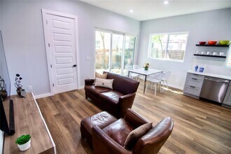 3508 Robinson Ave in Austin, TX - Building Photo - Building Photo