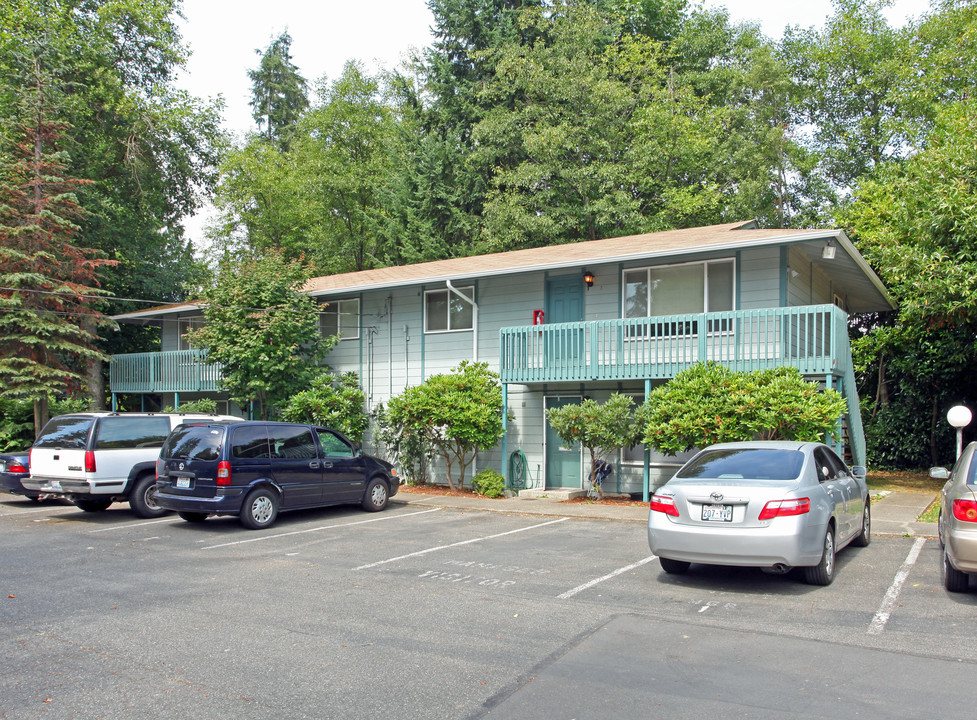 Madison Villa Apartments in Everett, WA - Building Photo