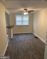 1119 Kenwood Rd in Darby, PA - Building Photo