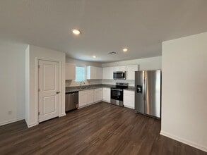 3381 N Yavapai St in Kingman, AZ - Building Photo - Building Photo