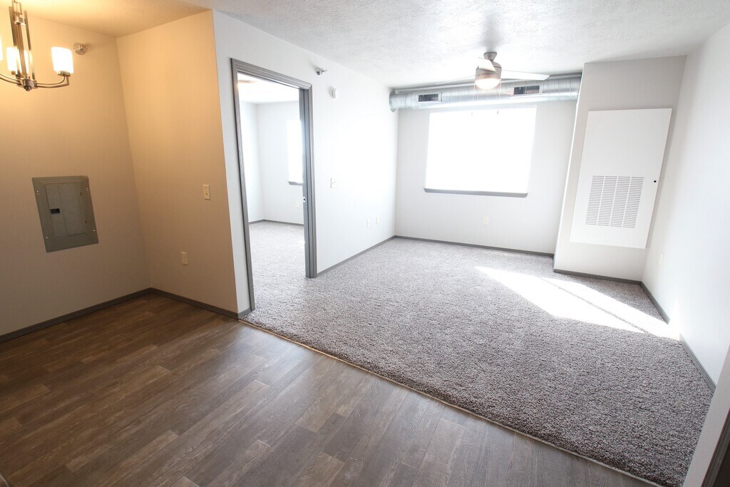 Whisper Ridge Commons Sioux Falls, SD Apartments