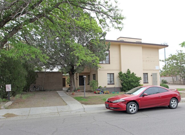 218 Cagua Dr NE in Albuquerque, NM - Building Photo - Building Photo