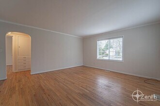 4005 NW Grant St in Vancouver, WA - Foto de edificio - Building Photo